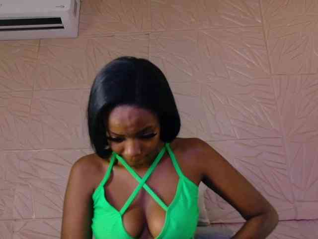 Nina-bae webcam