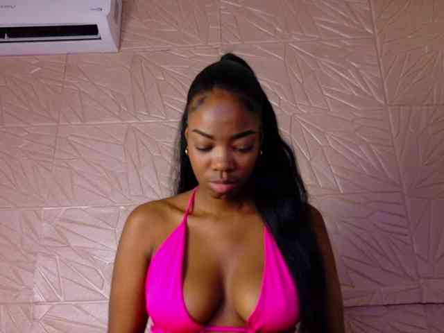 Nina-bae webcam