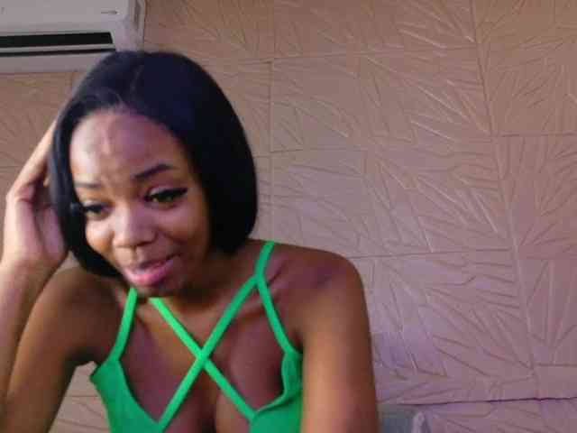 Nina-bae webcam