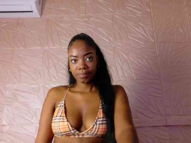 Nina-bae webcam