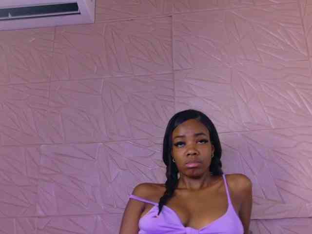 Nina-bae webcam