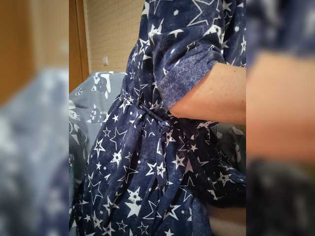 Dina7771 live cam on BongaCams