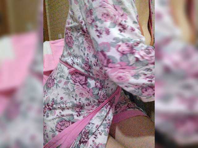 Dina7771 live cam on BongaCams