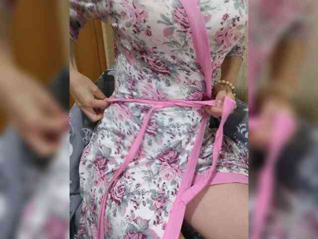 Dina7771 webcam