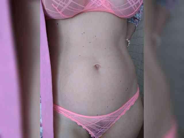Dina7771 webcam