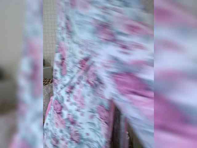 Dina7771 webcam