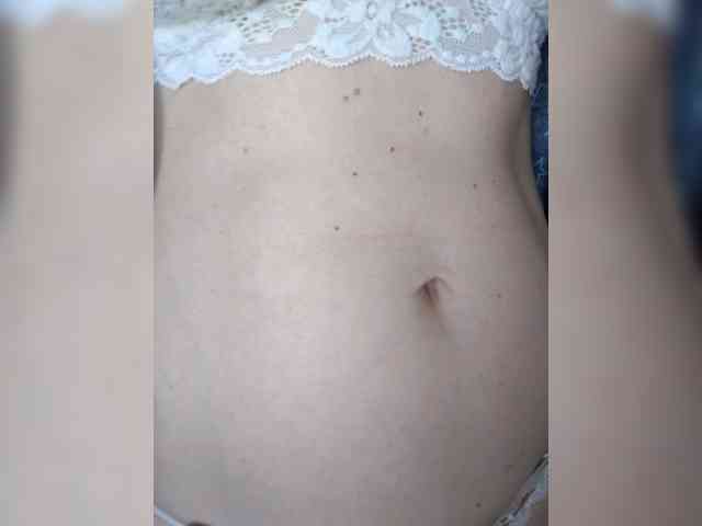 Dina7771 webcam