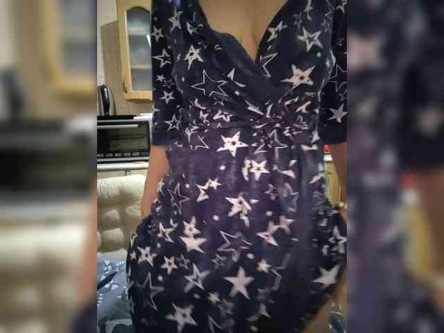 Dina7771 webcam