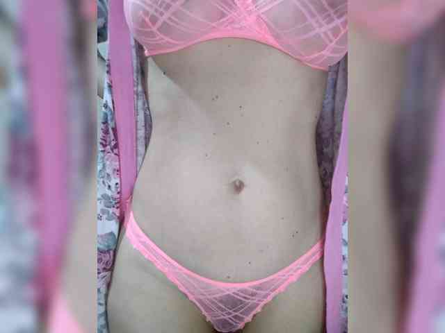 Dina7771 webcam