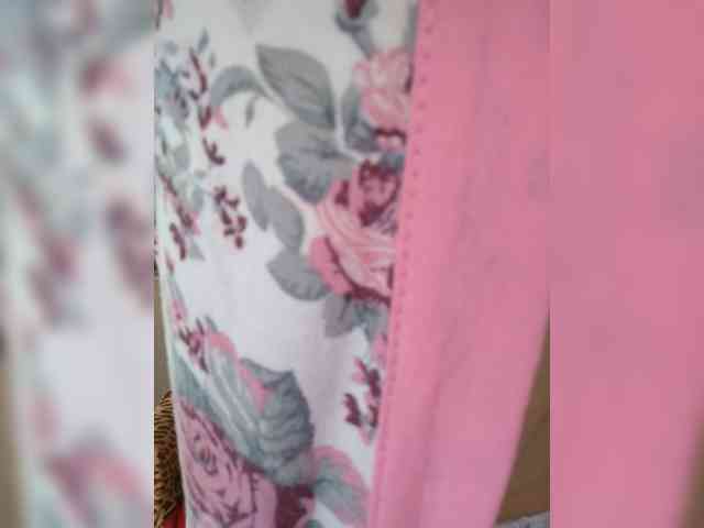Dina7771 webcam