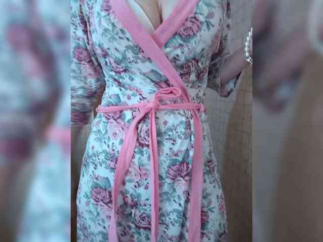 Dina7771 webcam