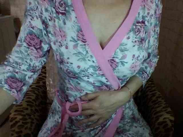 Dina7771 webcam
