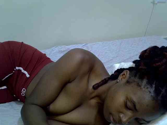 Babyhott webcam