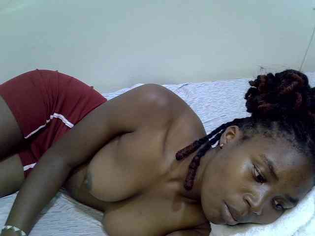 Babyhott webcam