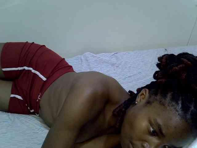 Babyhott webcam