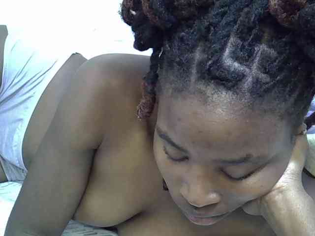 Babyhott webcam