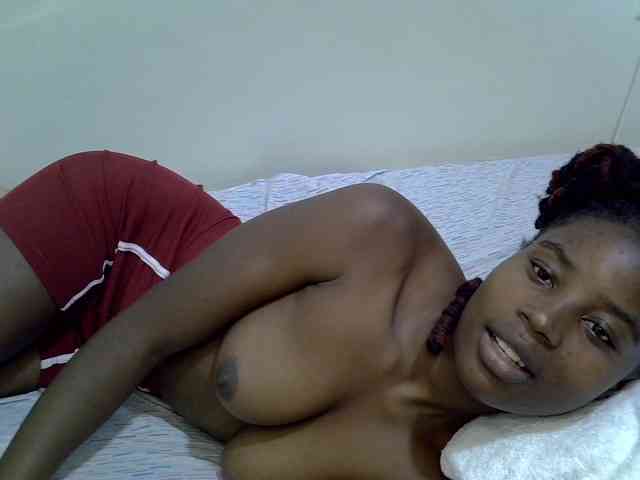 Babyhott webcam