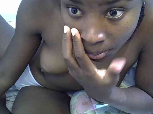 Babyhott webcam