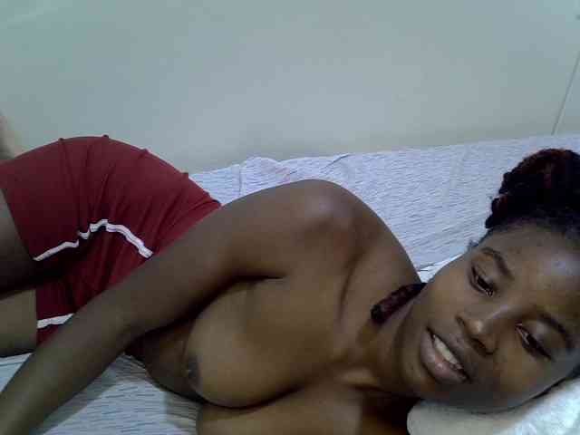 Babyhott webcam