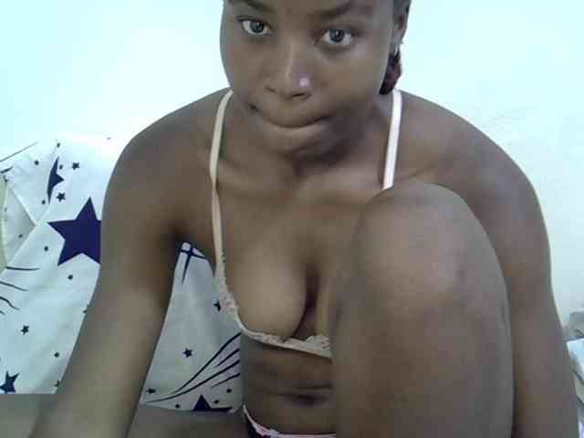 Babyhott webcam