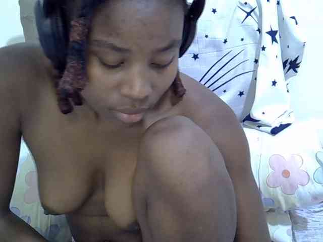 Babyhott webcam
