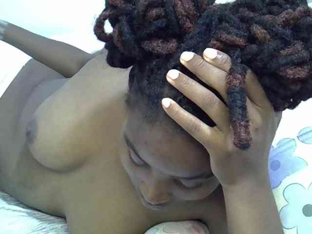 Babyhott webcam