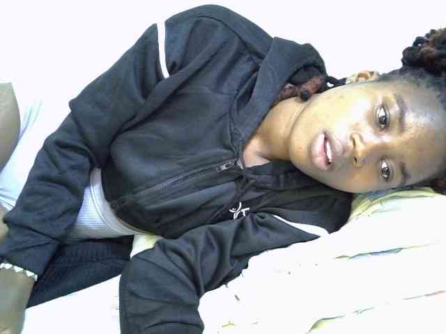 Babyhott webcam