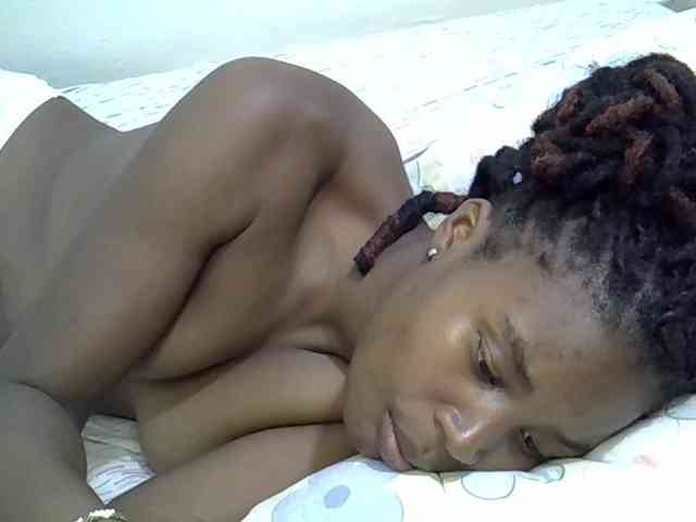 Babyhott webcam