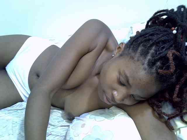 Babyhott webcam