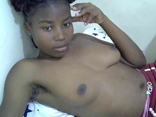 Babyhott webcam