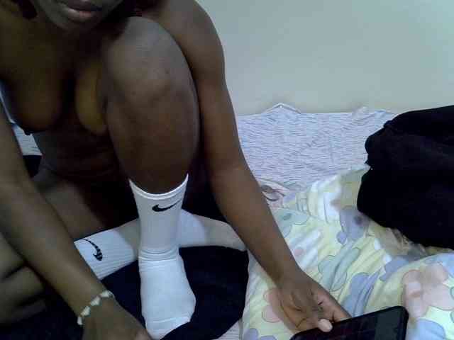 Babyhott webcam