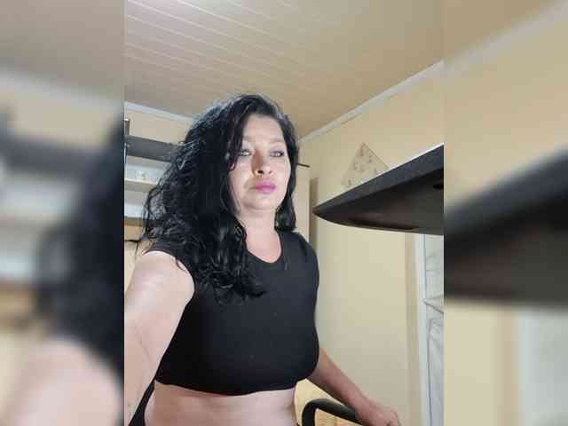 Alliahhot webcam
