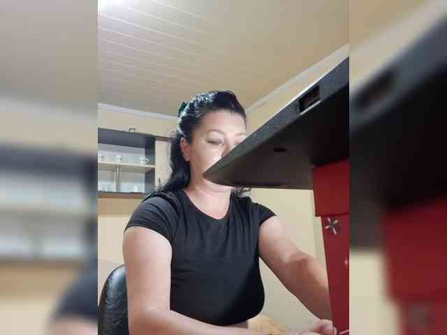 Alliahhot webcam