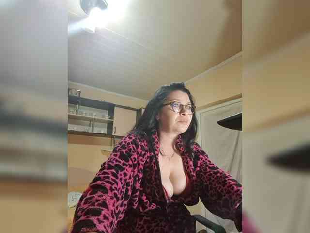 Alliahhot webcam