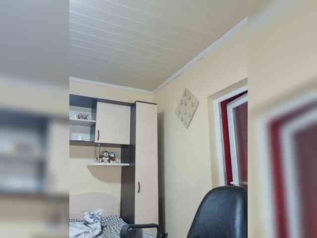 Alliahhot webcam