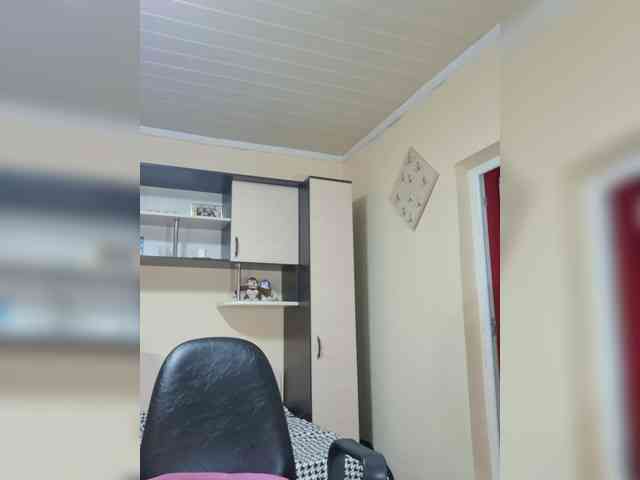 Alliahhot webcam