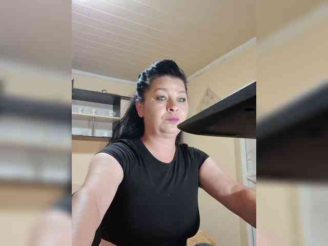 Alliahhot webcam