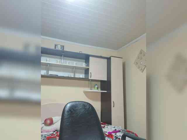 Alliahhot webcam