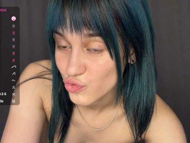 RamonaTags live cam on BongaCams