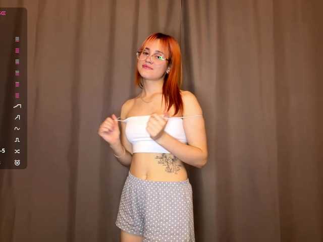 RamonaTags live cam on BongaCams
