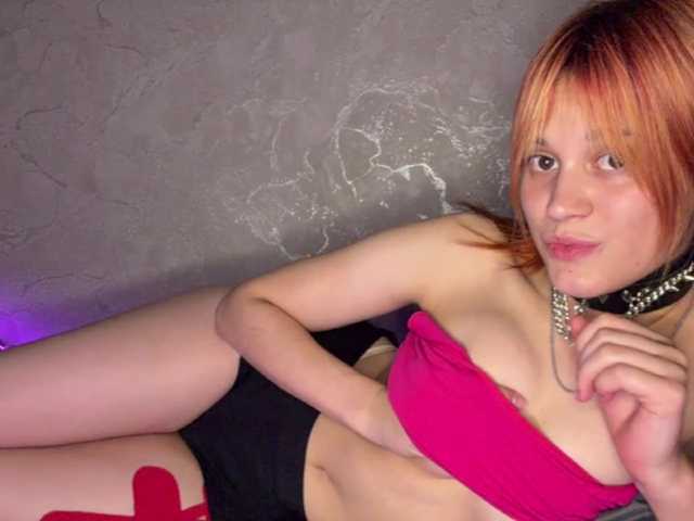 RamonaTags live cam on BongaCams