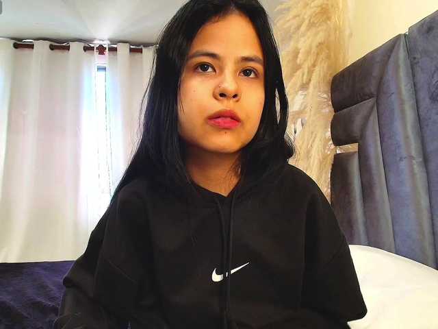 MiniLove01 live cam on BongaCams