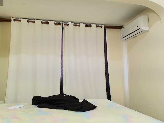 MiniLove01 live cam on BongaCams