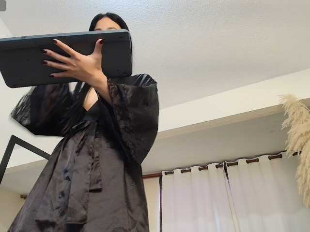 MiniLove01 live cam on BongaCams
