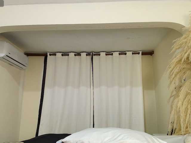MiniLove01 live cam on BongaCams