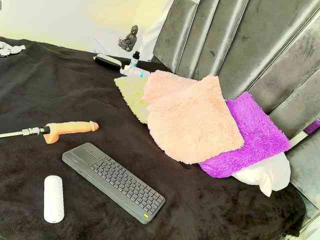 MiniLove01 webcam