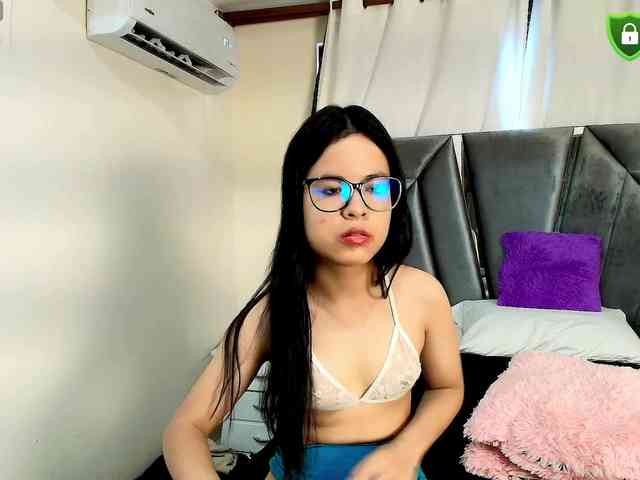 MiniLove01 webcam