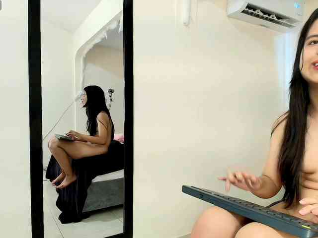 MiniLove01 webcam