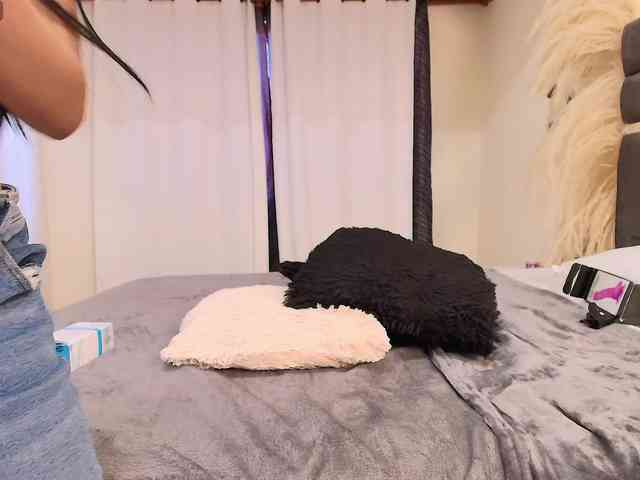 MiniLove01 webcam