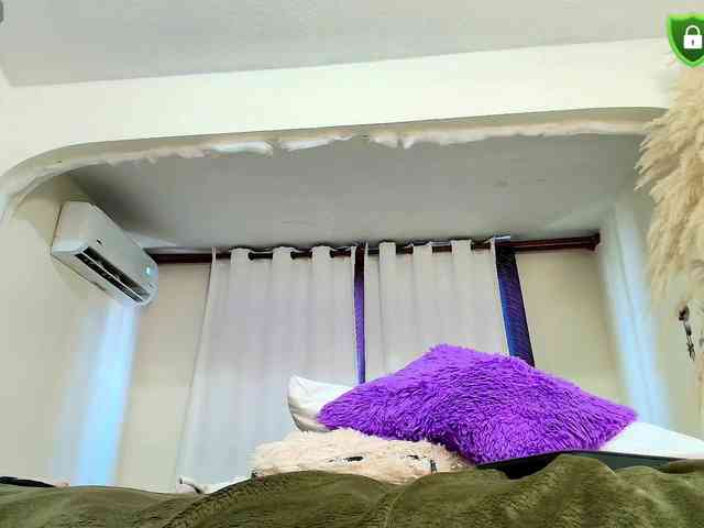 MiniLove01 webcam